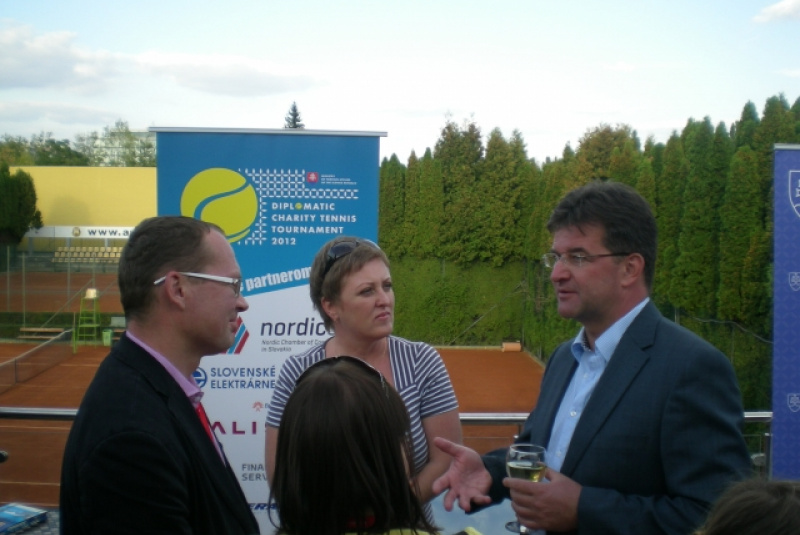 Diplomatický charitatívny tenisový turnaj Bratislava 2012